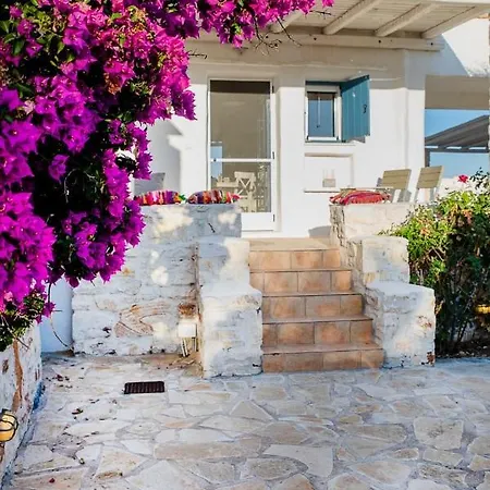 Liber Villas Paros *